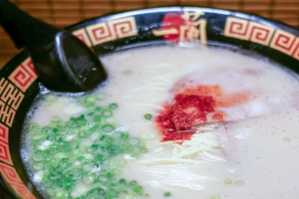 香港铜锣湾哪里有一兰拉面具体地址我从铜锣湾酒店出发 具体路线（铜锣湾一兰拉面地铁站）2