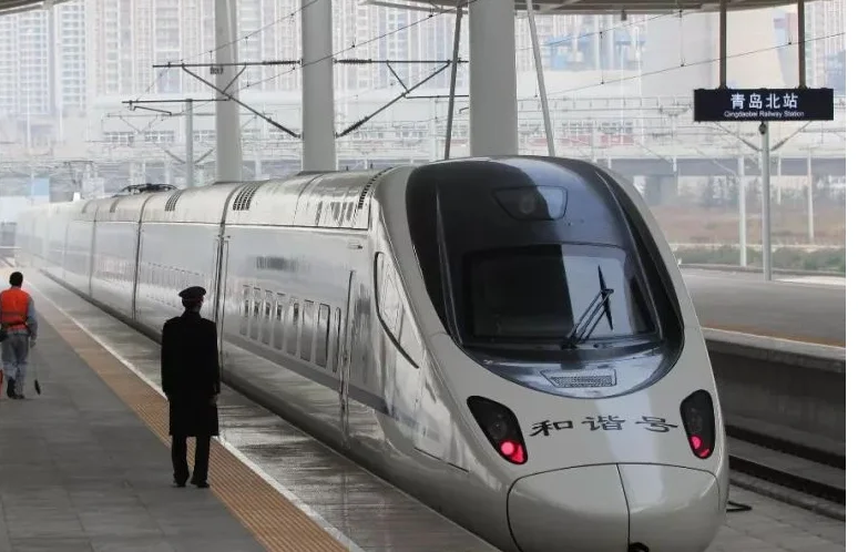 高铁早上几点开始运行晚上几点停运（高铁几点停止运行）7