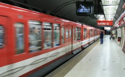 武汉地铁整体图（武汉挤地铁表情图）2