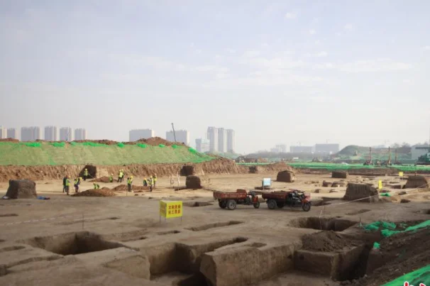 西安修地铁平均一年挖300多座古墓西安城下面到底有多少古墓(西安建地铁考古)7