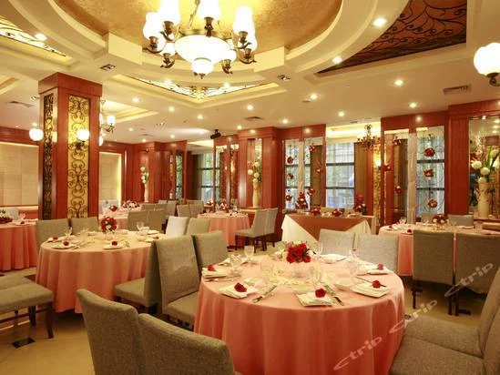 上海地铁11号线嘉定北站附近酒店（嘉定新城地铁站附近的饭店）