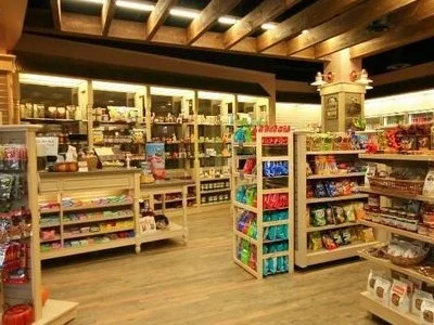 学什么专业好最适合女孩子的十大专业（武汉地铁广告）