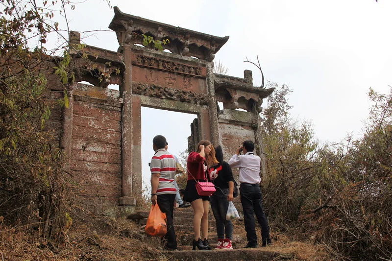 筠门岭到赣州火车站时间表（筠门岭有铁路）2