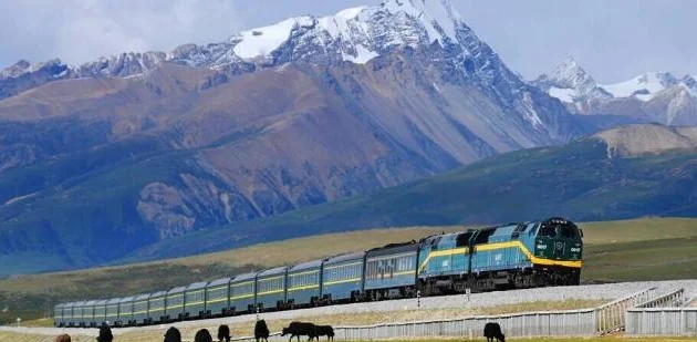 阿姨洗铁路的歌叫什么名字(铁路老歌曲)2