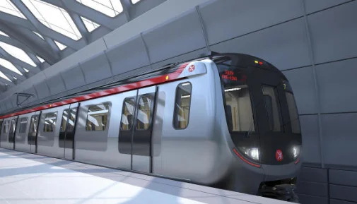 跪求南京地铁里播放的江苏动视有个介绍汽车节目的美女主持求她的资料啊有微博更好（南京地铁嘶吼姐）2