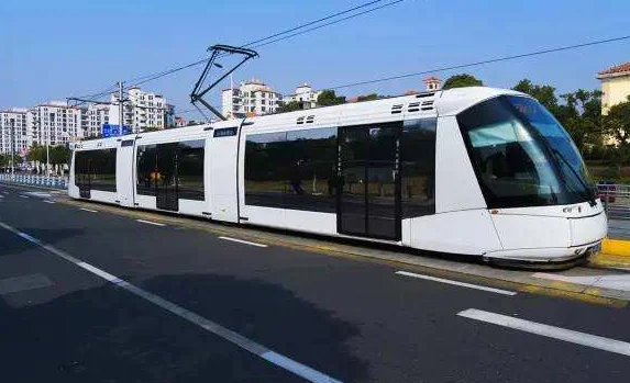 城市轨道交通分为哪三大系统三大设备（轻型轨道交通车辆）2