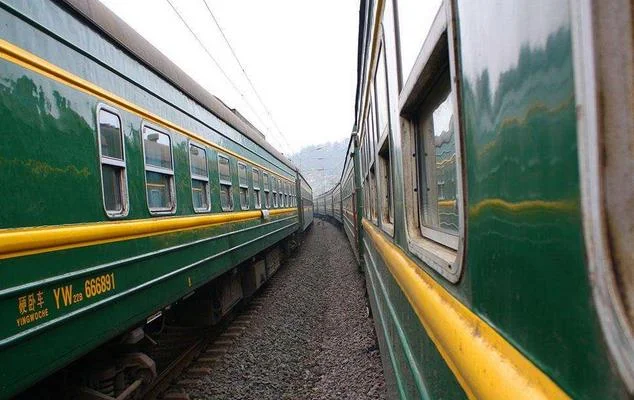 贵定有没有到张家界的汽车（贵定到张家界高铁）