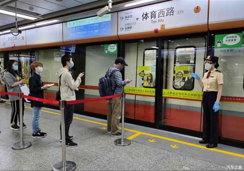 广州地铁三号线运营时间是几点到几点（早高峰广州地铁三号线）2