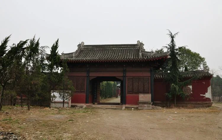 坐成都地铁二号线到惠王陵站然后怎么走到明蜀王陵（成都惠王陵地铁站的由来）3