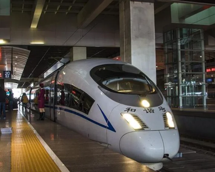 最新规定高铁最多可以带多少烟能过安检（高铁能带烟过安检吗）3