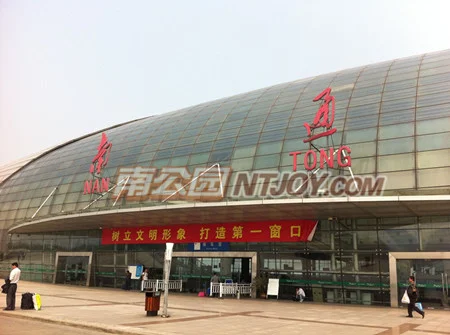 大连铁路医院眼科张忠大夫星期日出诊吗(明达铁路)