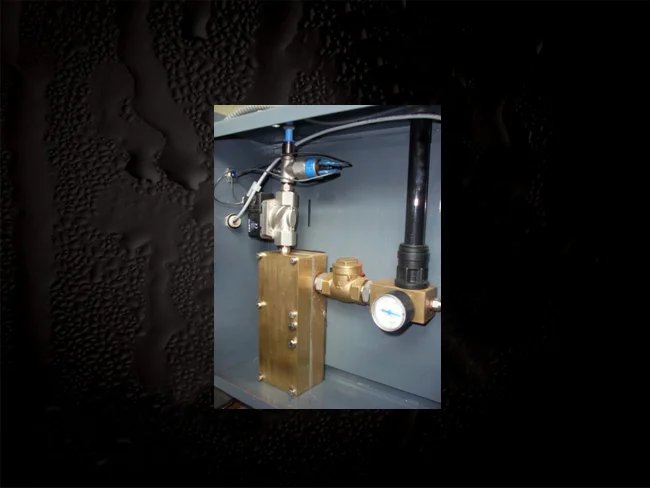 火车上的厕所怎么冲（铁路运马桶）2