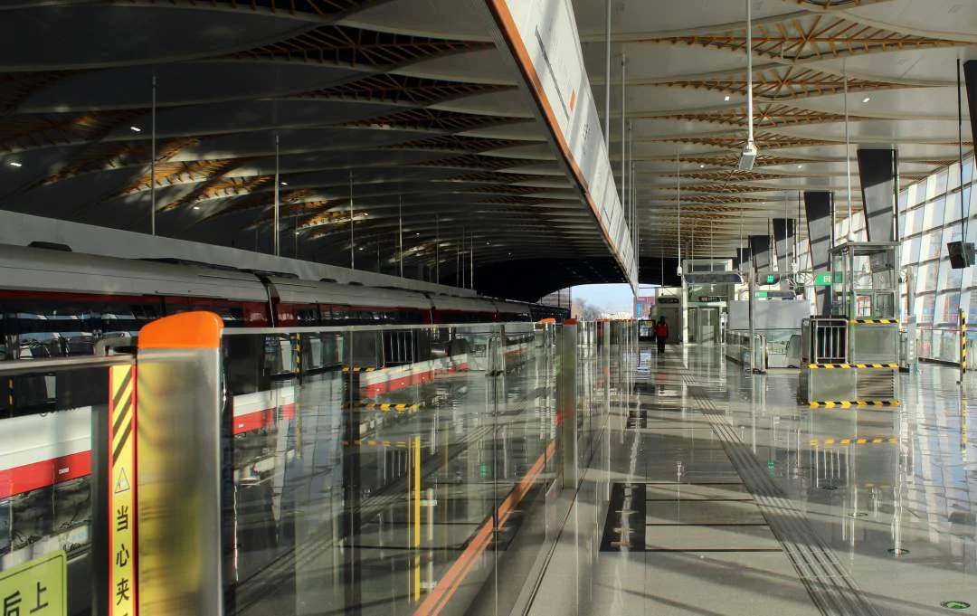 北京地铁十三号线(北京地铁13号线缩小间隔)2