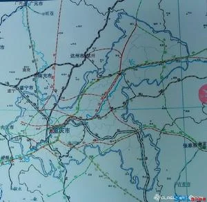 中国铁路规划图谁有（荣县铁路规划效果图）