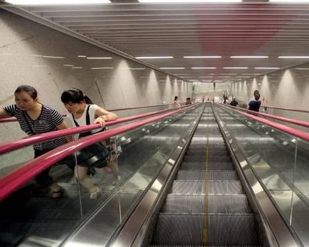 中国最荒凉的地铁站在哪里（最暖心地铁站）6