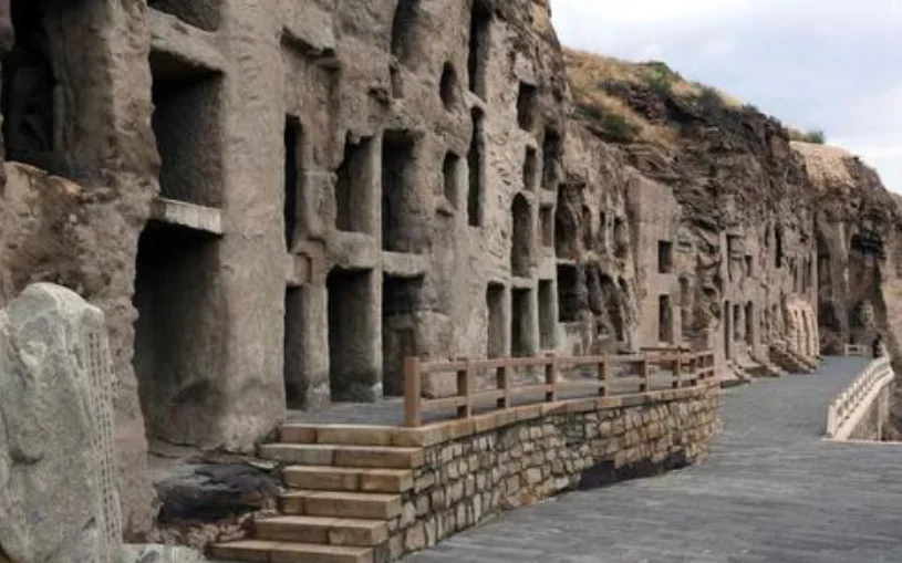 高铁龙门站下车后怎样去龙门石窟（龙门石窟高铁）