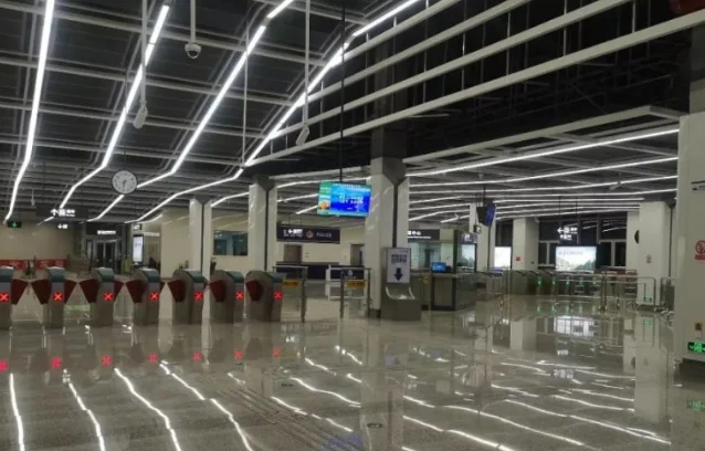 贵阳什么时候通第一条地铁(贵州省贵阳市1号地铁通车时间)3