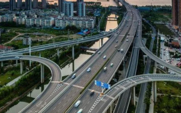 荆州到2020年铁路可以超襄阳吗（荆州纵向铁路）2