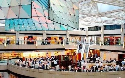 香港中环四季酒店地铁口（香港太子大厦地铁站）2