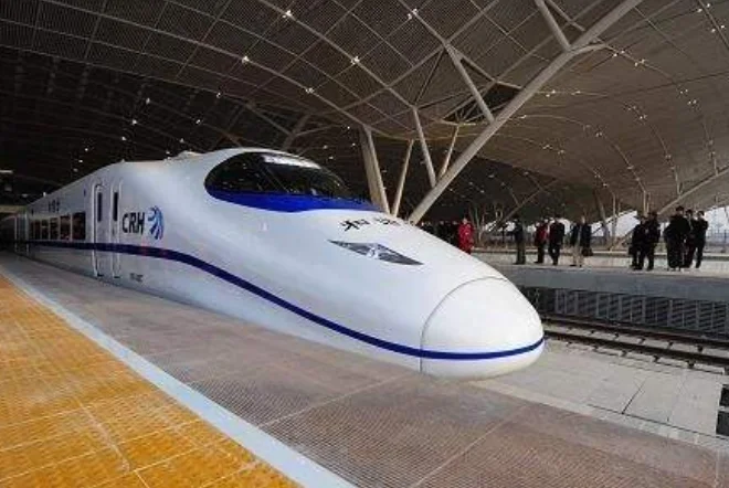 第一次坐高铁怎么找站台和车厢（高铁站台怎么找）2