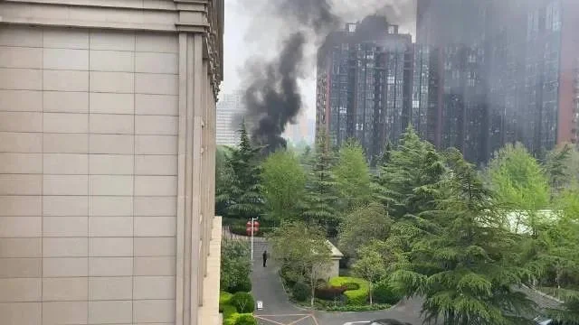 北京地铁站到广渠门内地铁站怎么走(北京地铁广渠门站着火)