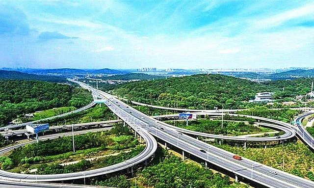 湖北铁路规划出炉了吗（湖北2017铁路开工项目）