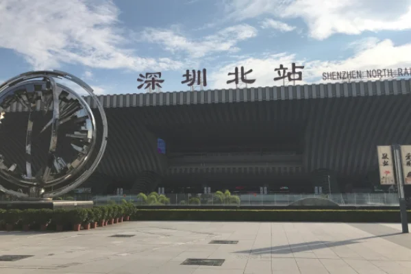 深圳北怎么坐地铁到南山华侨城（华侨城到深圳北站地铁哪个出口）