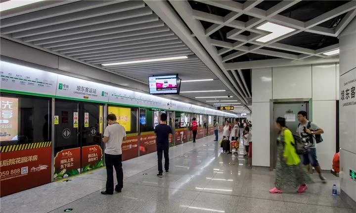 北京地铁有多挤吗（北京地铁是全国最拥挤的嘛）