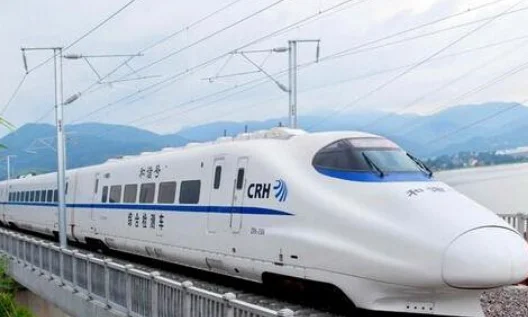 高铁可以带28寸行李箱吗（高铁28）4