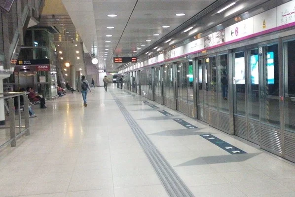 厦门地铁1号线的沿途站点（厦门地铁吕厝进出口图）2