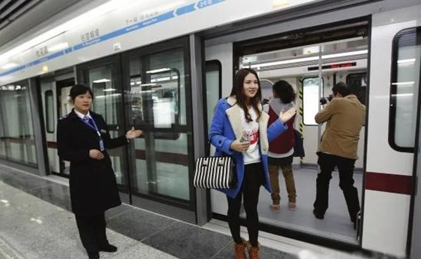 长沙地铁一趟最晚是几点(长沙南站最晚一趟地铁时间)2