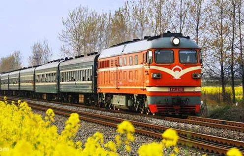 为什么湛江西站是隶属于广铁集团而湛江站（南站）是隶属南宁铁路局（南宁至湛江高铁）4