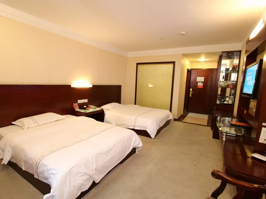 十一假期首日火车票9月2日起开售抢票姿势摆好了吗(小长假首日铁路)2