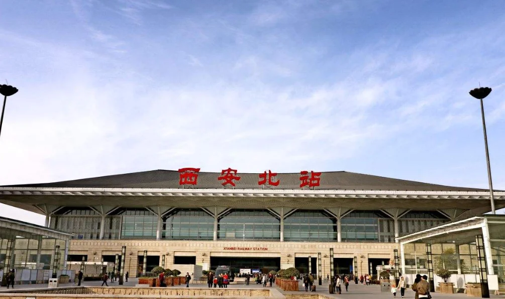 西安高铁站的电话（西安高铁北）2