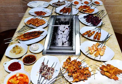 深圳横岗地铁站附近哪里的火锅好吃 求推荐（深圳地铁站有什么好吃的火锅店）