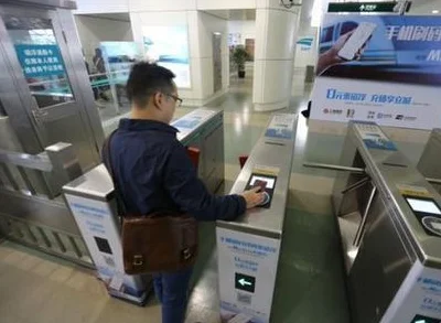 乘坐高铁都可以刷身份证进站了吗（高铁身份证）5