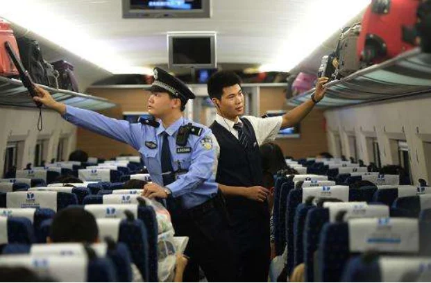 坐高铁能带饮料吗（高铁让带饮料吗）5