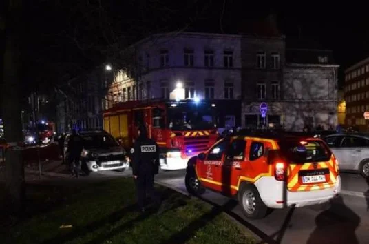 男子地铁站内晕倒抢救无效离世他这是怎么了（男子每天到地铁站）2