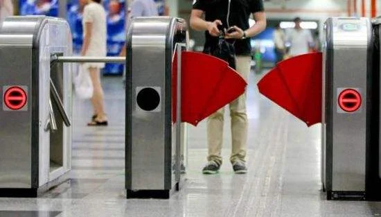 南京地铁注意事项（南京乘坐地铁安全吗）