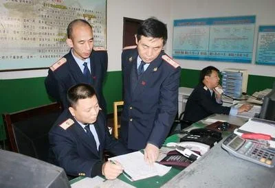 铁路职工的待遇如何（铁路职工提问）