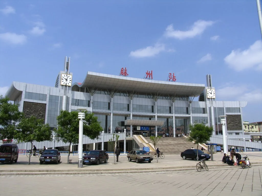 广州地铁5号线区庄站出口（区庄地铁站名来历）