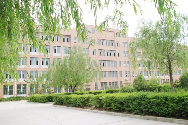 山西有什么好的铁路专科学校（吕梁铁路学校）2