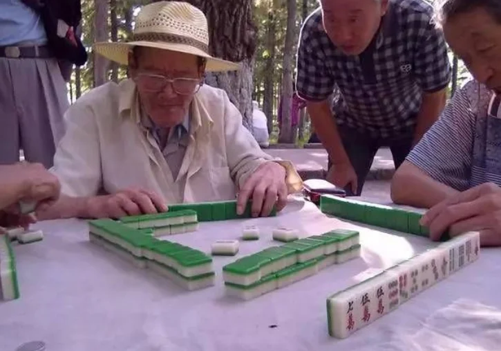 武汉铁路局武汉客运段段长的腐败(千刀铁路)1