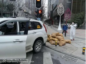 怎样做一个地铁志愿者(地铁站志愿者主要工作)