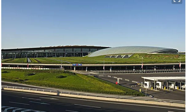 有谁知道武汉天河机场下了地铁怎样走到T3接机大厅（坐地铁到机场t3接机）