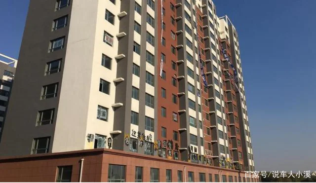 深圳塘尾站到会展中心怎么转地铁（塘尾地铁站附近烂尾楼）2