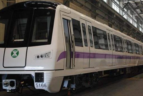 深圳地铁一号线运营时间表怎么样的(深圳地铁1号线庞巴迪)2