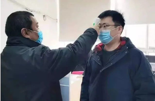 现在坐高铁需要全程戴口罩吗（西安地铁还要戴口罩吗）