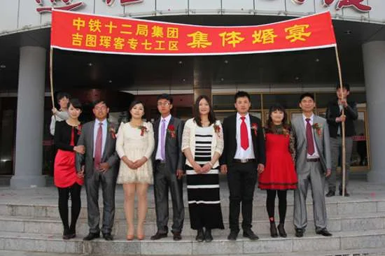 中国中铁有几个局（中铁十二局北京地铁新机场线）