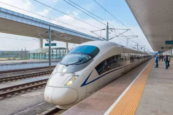 高铁可以中途站上车吗（高铁可以跨站上车吗）2